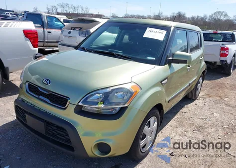 2013 Kia Soul z USA, uszkodzony, nr VIN KNDJT2A53D7625345